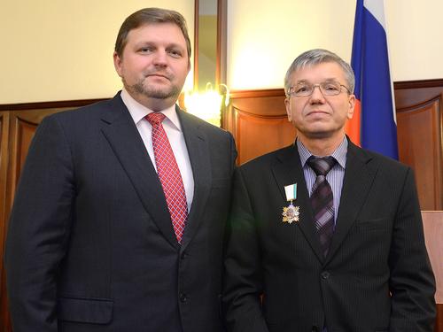 4. ���������� ��������� ������� �.�.����� � ������� ���� ��������� ��������� ����������� ��������������� �������� ��.��������� �.�.�������.