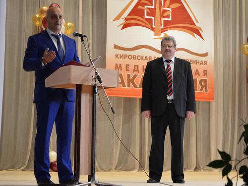 9. ����������� �������� ��������������� ��������� ������� �.�.�������� � ������ ��������� ��� �.�.�������.