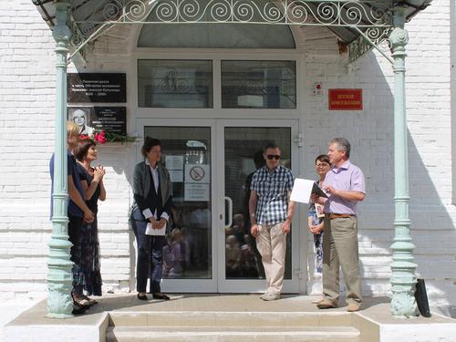 1. �� ������������� �������� �������� ����� ������� �.�.���������.